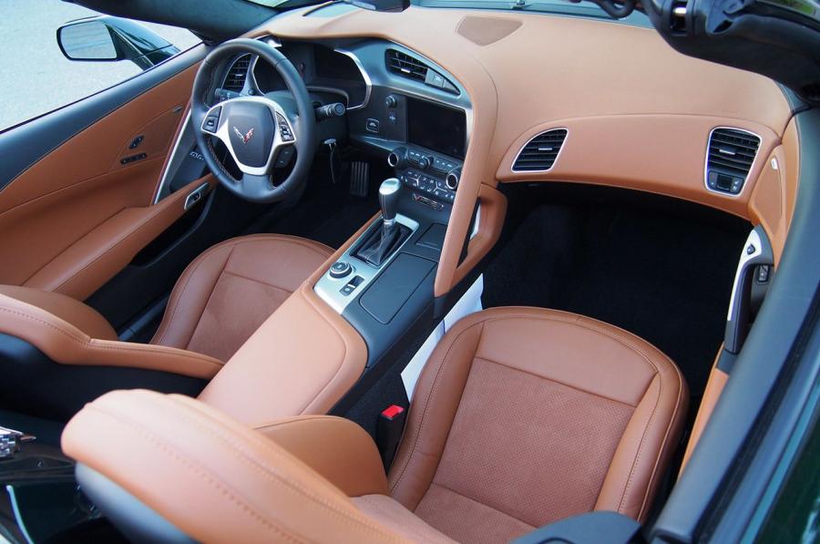  Chevrolet Corvette Stingray Convertible 2014 года  (фото 7 из 28)